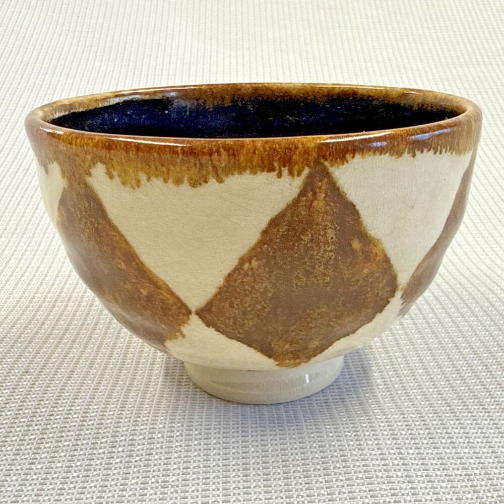 Beautiful Matcha Bowl Diamond Sky Design Ceramic Tea Ceremony Bowl Unknown Brand